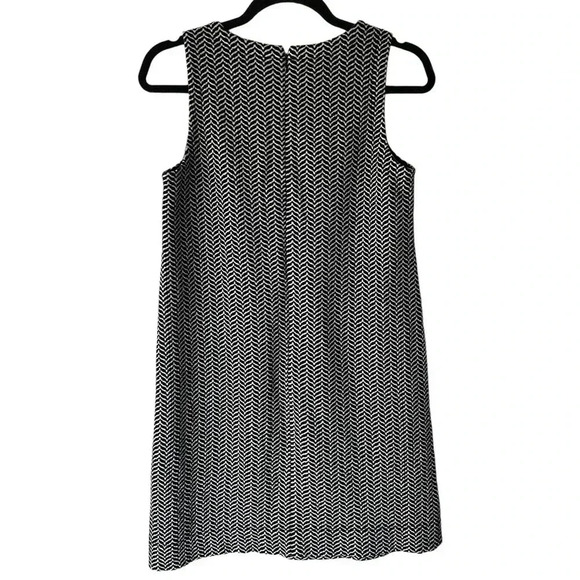 LOFT | NWOT | SLEEVELESS BLACK AND WHITE HERRINGBONE DRESS | SIZE: SMALL PETITE - Picture 7 of 10